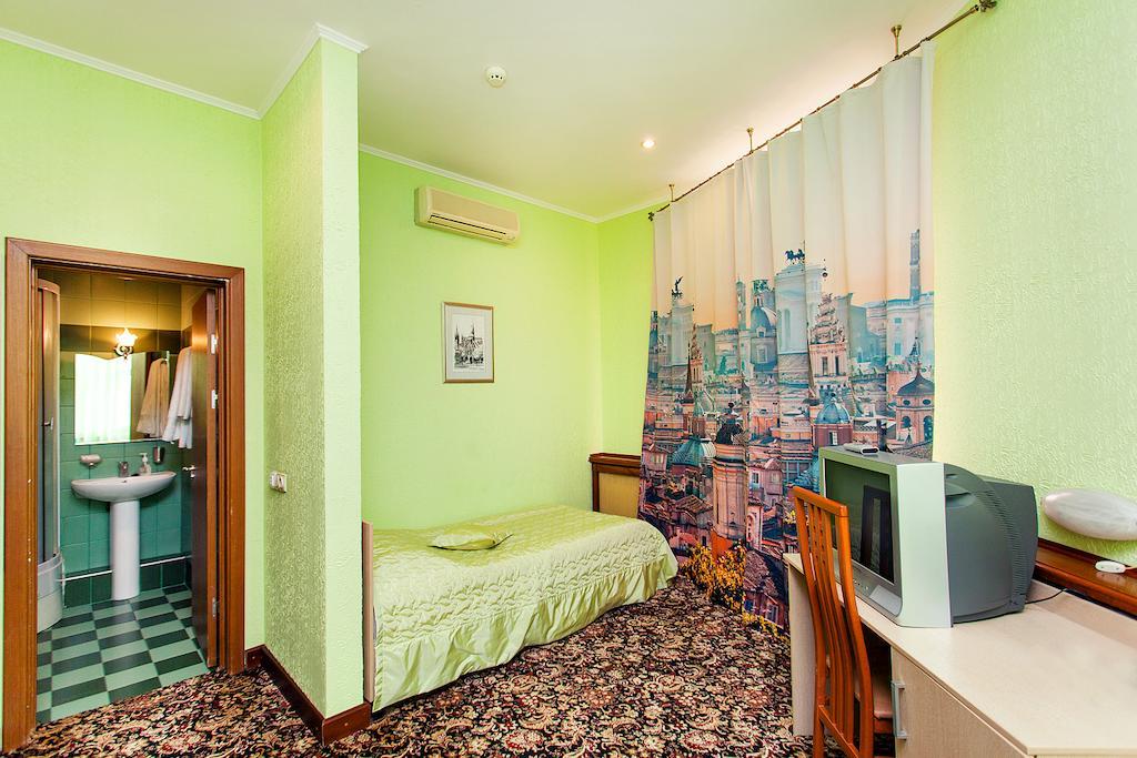 فندق جوكوفسكيفي  Kulon الغرفة الصورة
